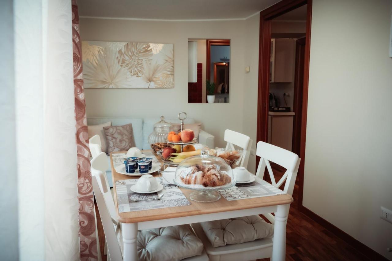 La Terrazza Dei Gemelli - Casa Vacanze ヴェノーザ エクステリア 写真